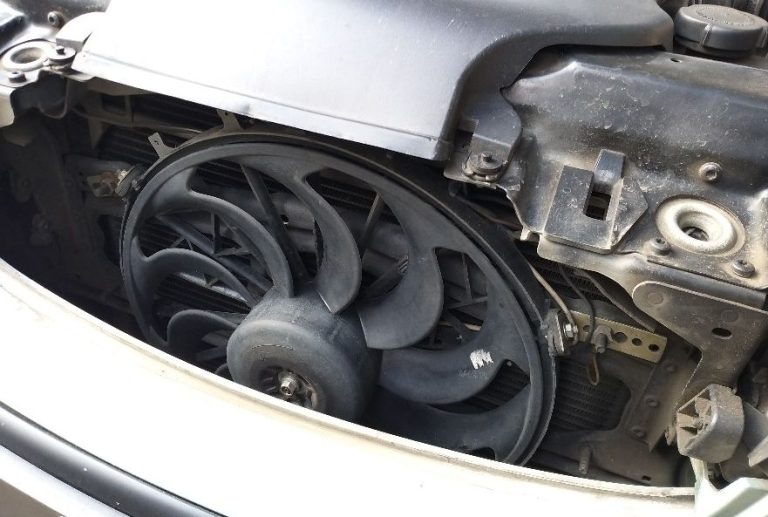 Fan Pompa Radiator Mobil Mati Mendadak? Periksa 3 Bagian Ini Langsung!