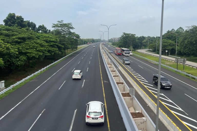 Arus Lalu Lintas Tol Cipali Menjadi Macet Lagi Selama Arus Balik Lebaran