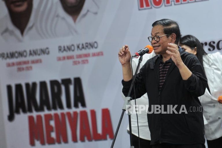 Sobirin Sebut Bandung Terkena Kutukan Sampah, Butuh Solusi Cepat