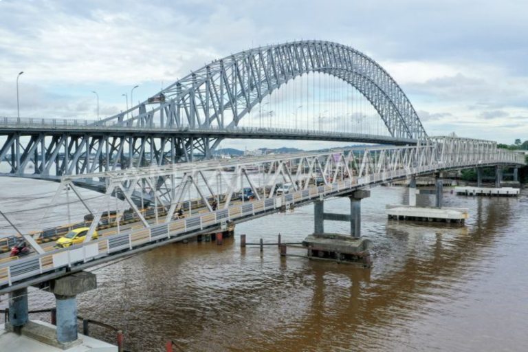 Jembatan Mahakam I Di Tabrak Lagi: Tongkang Batu Bara Hancurkan Struktur Ini Untuk Kali Ke-23