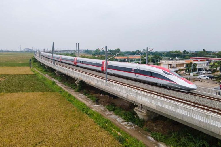 Kaleidoskop 2025: Deretan peristiwa transportasi, polemik utang Whoosh hingga Bandara IMIP